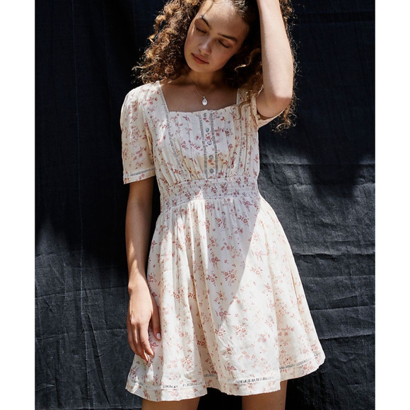 Free People Ditsy Floral Vintage Inspired Cottagecore Dandelion Mini Dress Ivory - Picture 3 of 15